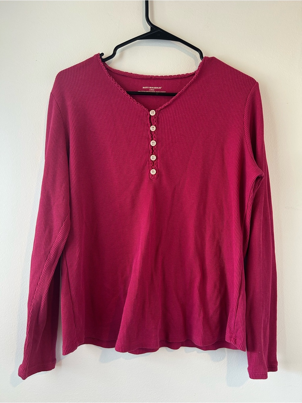 Bit & Bridle Ribbed Long Sleeve Top - women’s